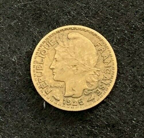 Read more about the article 1925 Togo 50 Centimes Aluminum Bronze Coin
