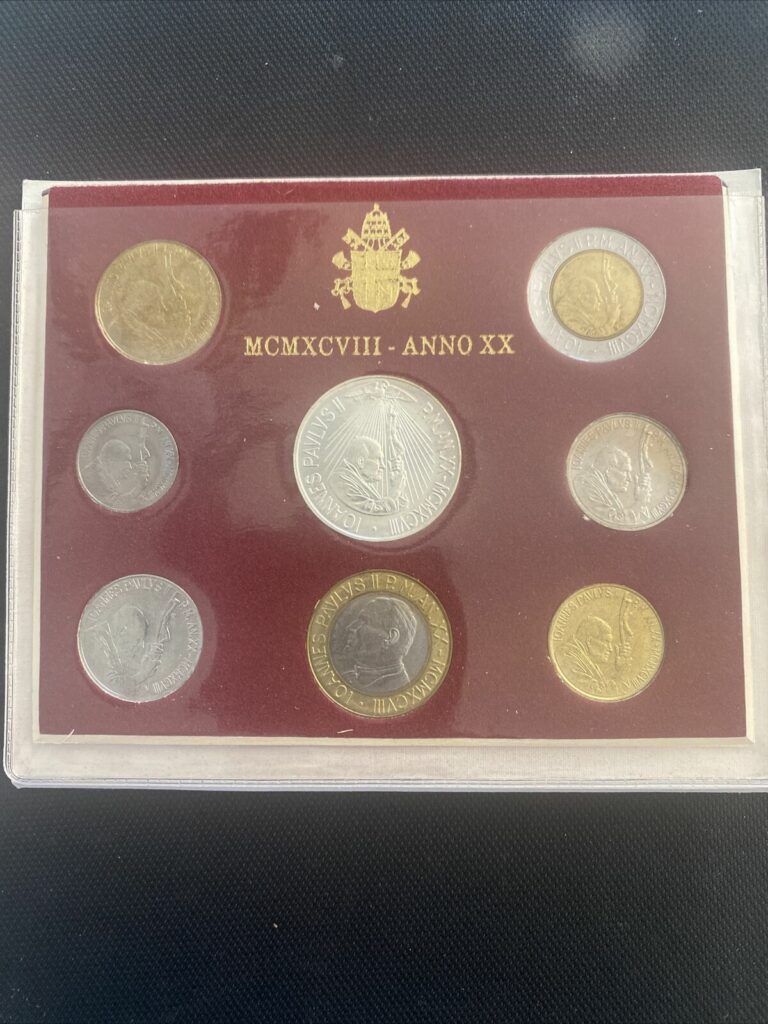 Read more about the article 1998 Vatican City Divisional Year Xx Coins Set