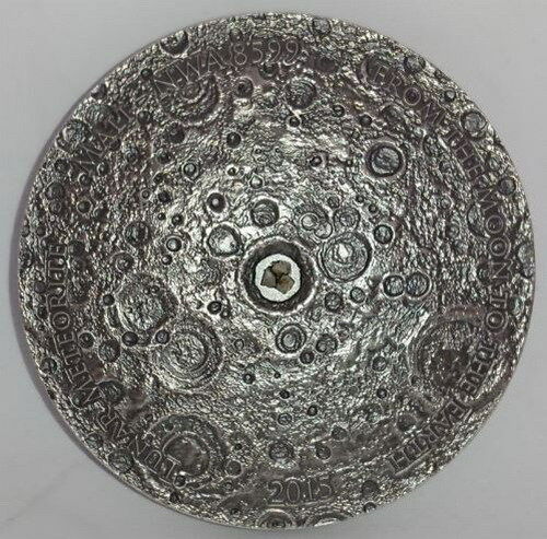 Read more about the article Mali 2015 5000 Fr LUNAR METEORITE NWA 8599 5 oz Antique Silver Coin