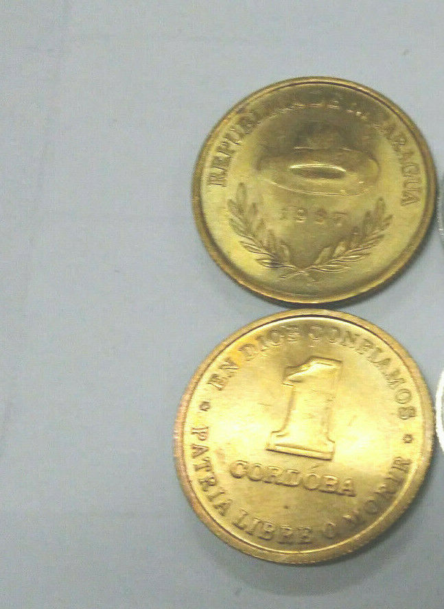 Read more about the article NICARAGUA  VINTAGE UNCIRCULATED PAIR  5 CENTAVOS AND 1 CORDOBA