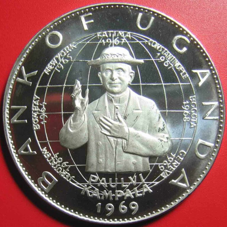 Read more about the article 1969 UGANDA 25 SHILLING 1.6oz SILVER PROOF PAUL VI BLESSING GLOBE HUGE 55mm COIN