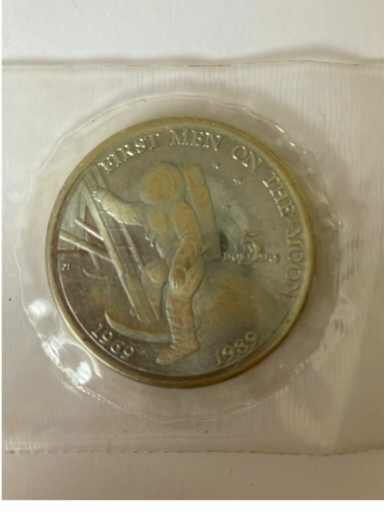 Read more about the article VTG $5 coin 1989 1st Man on the Moon 20th Anniv SPACE RELATED COLLECTABLE COIN