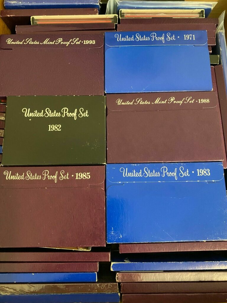 Read more about the article US Proof Sets Estate Sale Lot With Boxes US Coins Mints Different Sets 1968-1998