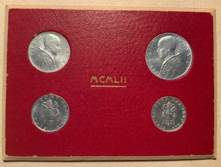 Read more about the article 1953 Vatican City Mint Set MCMLII – 4 coins silver set