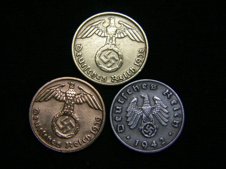 Read more about the article Rare! Authentic 1937-1945 WWII German Brass Bronze and Zinc Currency Coins Lot.