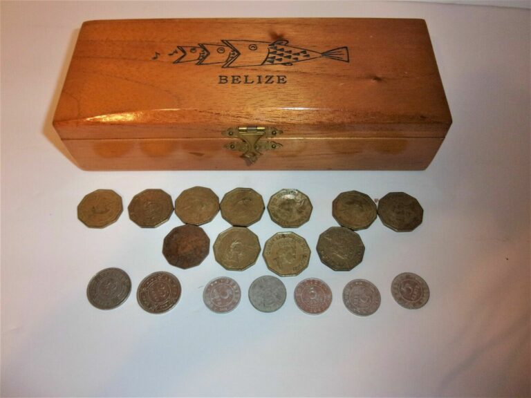 Read more about the article Coins from Belize in Wooden Belize Chest