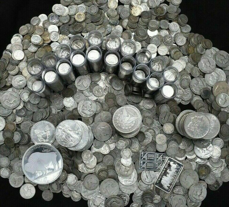 Read more about the article SILVER COINS OLD  COLLECTION SILVER DOLLAR BULLION US 90% ESTATE LOT