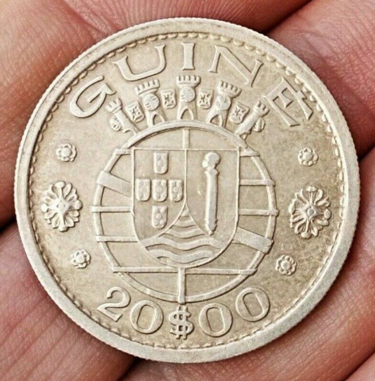 Read more about the article Portuguese Guinea Bissau 20 escudos 1952 coin (SILVER! XF+! Slightly toned!)