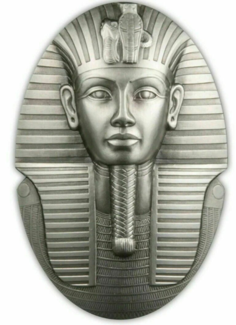 Read more about the article 2022 Mask of Tutankhamun 3oz Silver Coin IN HAND! Ready to ship! Only 1922 made!