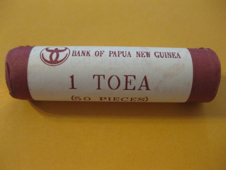 Read more about the article Papua New Guinea Coin Roll 1Toea  BUTTERFLY Uncirculated Beauty world 50 coins