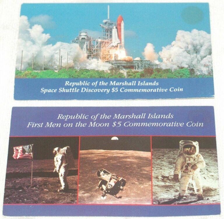 Read more about the article Two (2) Marshall Islands $5 commemorative coins 1988 Shuttle Discovery 1989 Moon