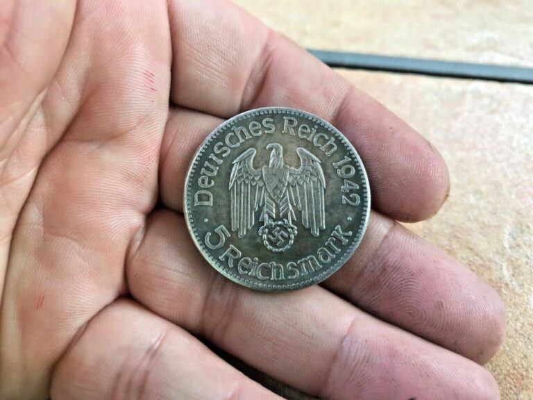 Read more about the article 1942 GERMAN FUEHRER 5 REICHSMARK WAR EAGLE WWII COMMEMORATIVE COIN