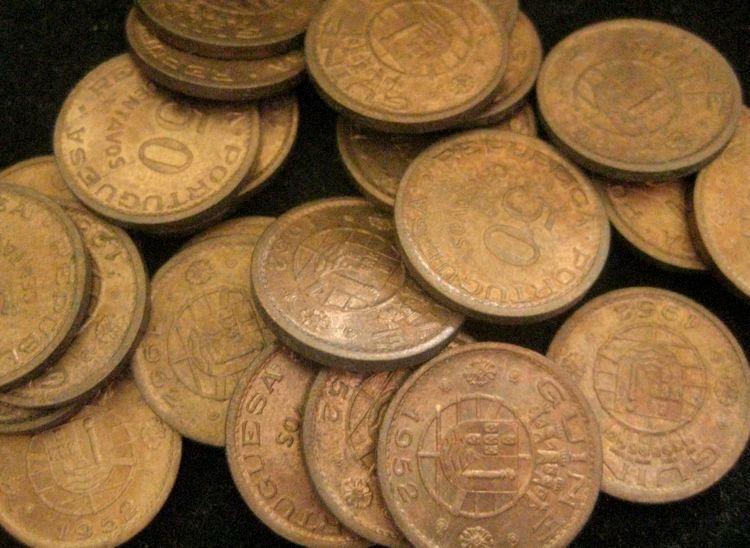 Read more about the article portuguese Guinea Guinea-Bissau 50 Centavos 1952 BU LOT OF 25 BU COINS