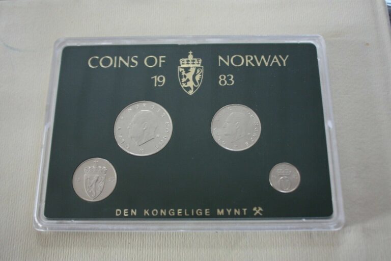 Read more about the article NORWAY 4 Uncirculated Coins 1983 – Official Coin Set from the Royal Mint