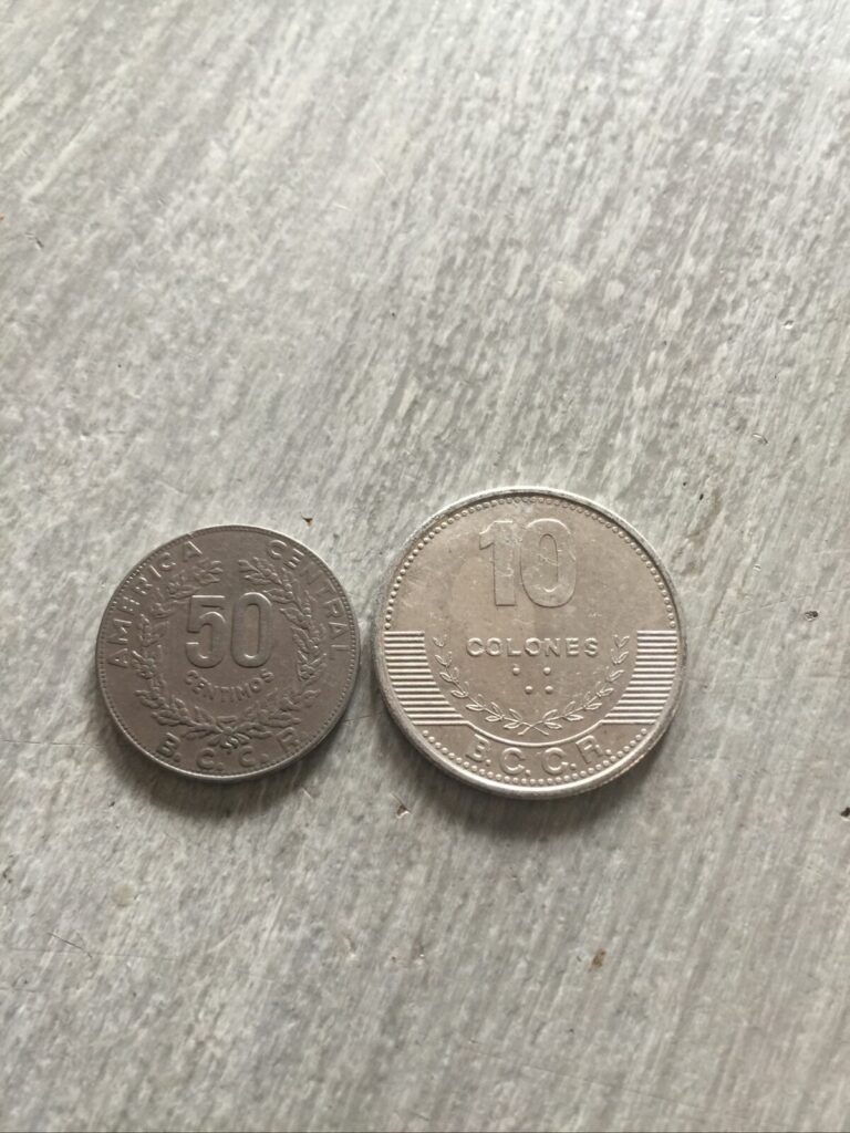 Read more about the article COSTA RICA  2012 10 COLONES  1983 50 CENTIMOS COIN Biggest