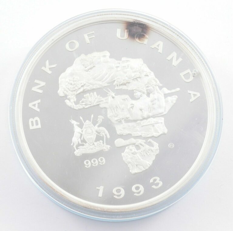 Read more about the article 1993 Uganda 5000 Shillings 497.6g .999 Silver Protection Of African Nature *2312