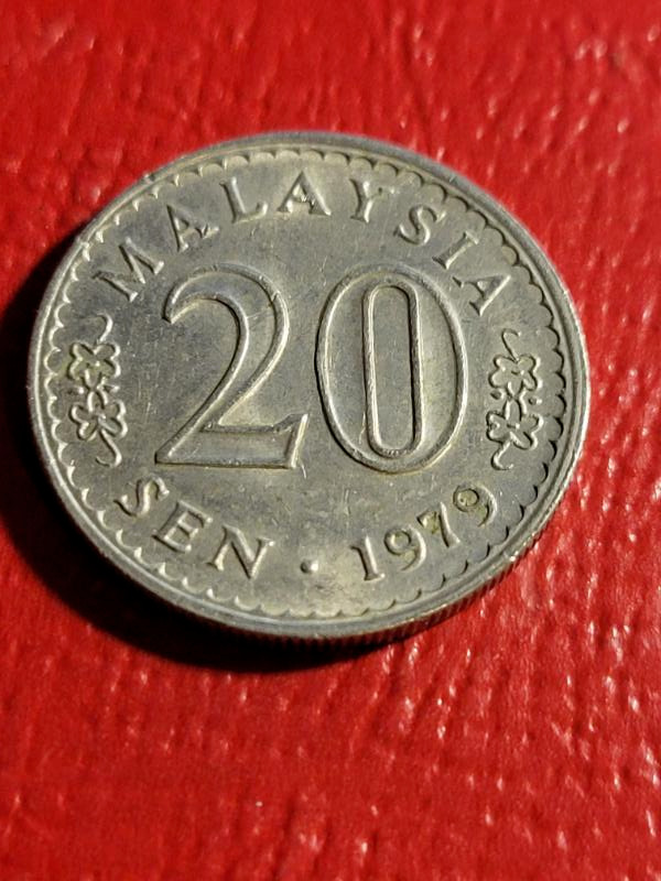 Read more about the article MALAYSIA 1979 20 SEN COIN “FREE SHIPPING AND TRACKING” *402