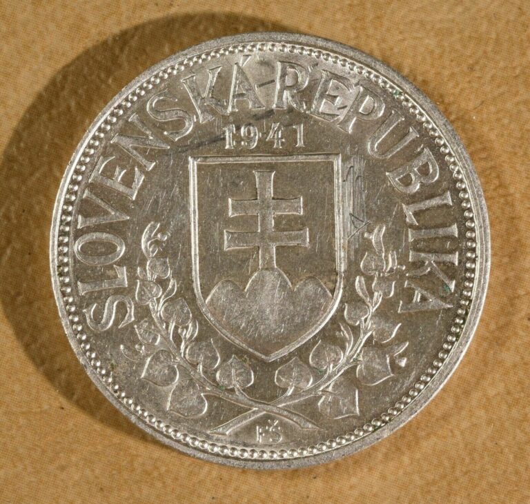 Read more about the article 1941 Slovakia Republic 20 Korun Silver Coin