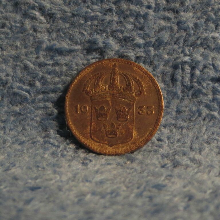 Read more about the article 1933 Sweden silver 10 ore circulated.