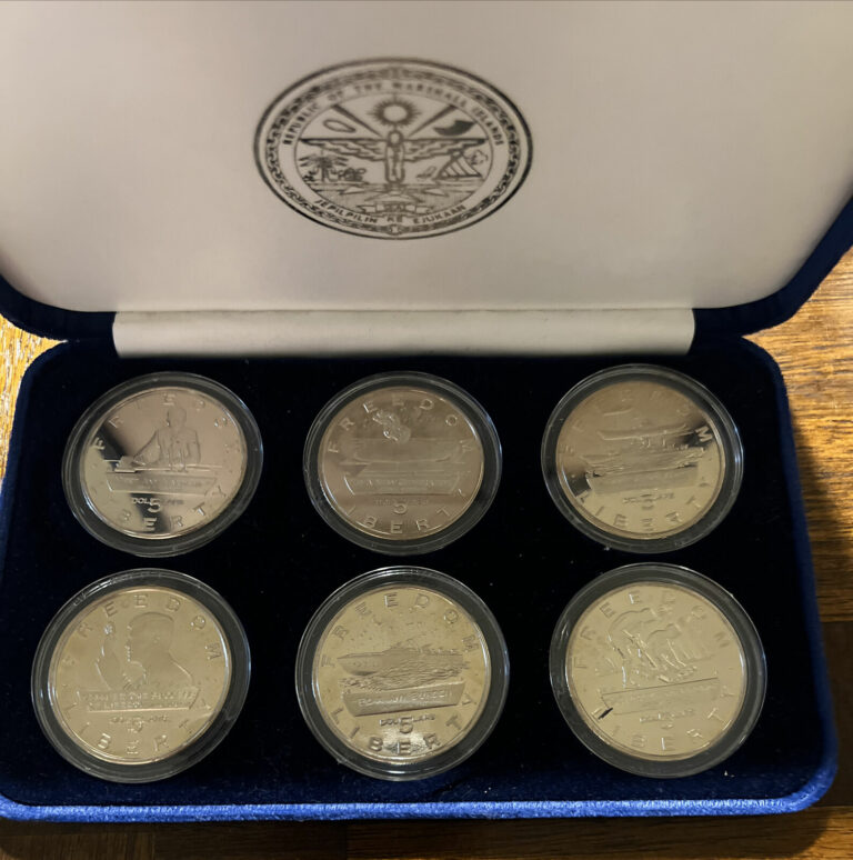 Read more about the article 1995 Marshall Islands 5 dollars coin set