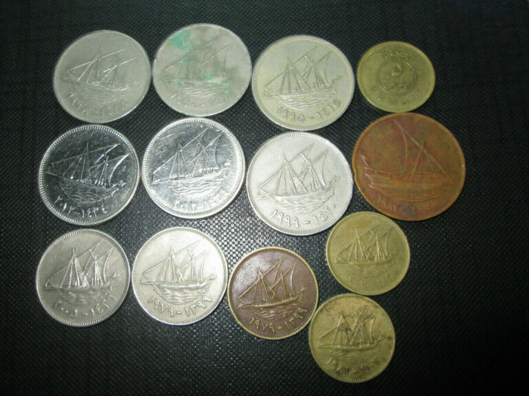 Read more about the article Lot of  13 coins kuwait 5.10.50.100 fils