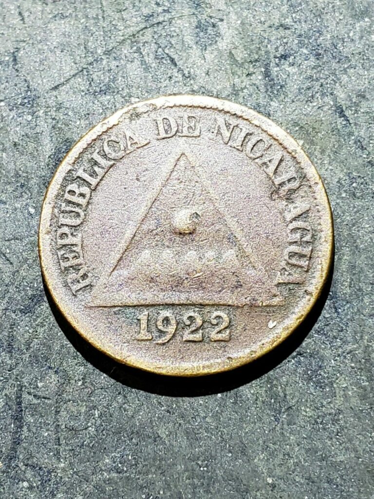 Read more about the article 1922 NICARAGUA  1/2 Centavo Coin