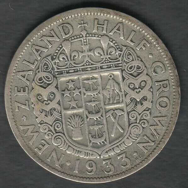 Read more about the article New Zealand Half Crown Coin 1933 KM# 5 King George V Silver .500 Maori 1/2