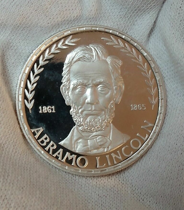 Read more about the article 1970 Equatorial Guinea 75 Pesetas in OGP Abraham Lincoln Proof 9999 Silver