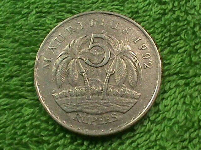 Read more about the article MAURITIUS   5 Rupees   1992   .