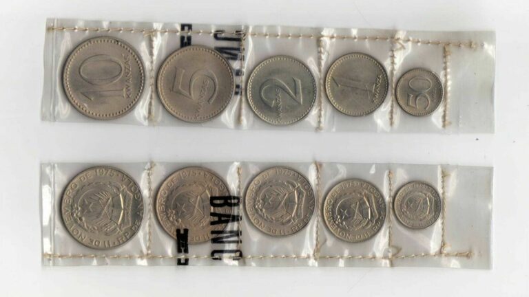 Read more about the article Set of 5 Kwanza Angola coins – 1st issue 1975 – UNC (#2)