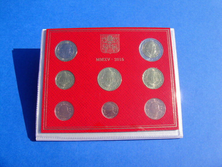 Read more about the article Official rare Vatican set of 8 coins euro 2015 Pope Francis