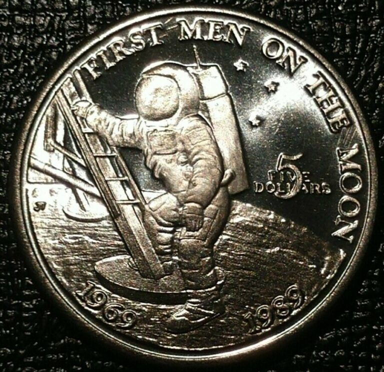 Read more about the article 1989 MARSHALL ISLANDS $5 COIN FIRST MOON LANDING SPACE ASTRONAUT TOKEN MEDAL