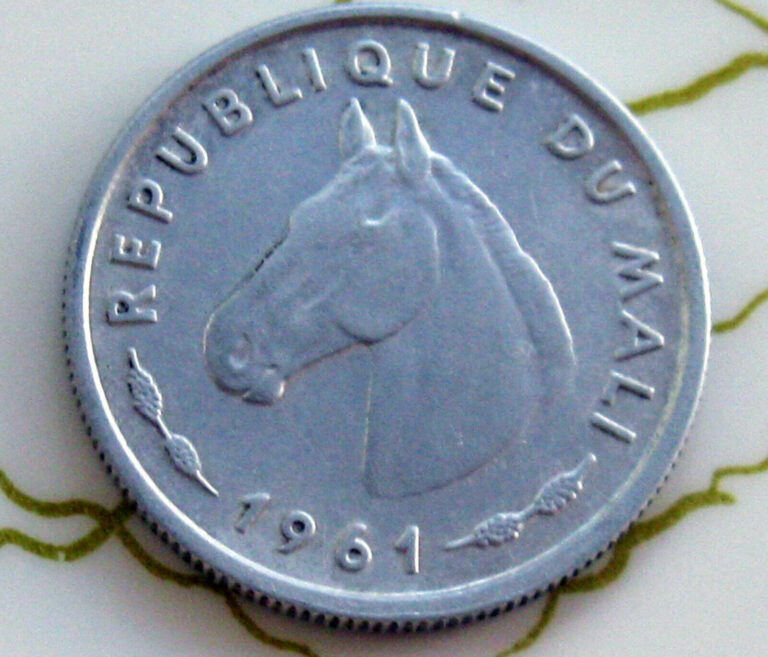 Read more about the article COIN MALI 10FR 1961 AU 136