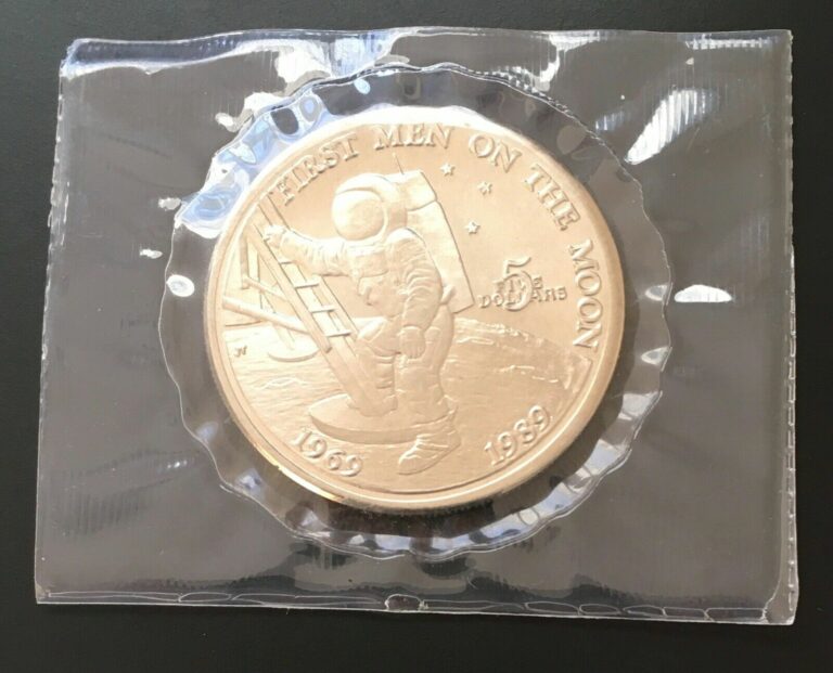 Read more about the article Marshall Islands First Men On The Moon $5 Commemorative Coin 1989