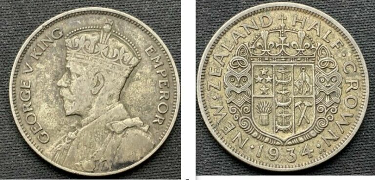 Read more about the article 1933 New Zealand Half Crown Coin XF+ .500 Silver  ( Mintage 2 Million )    D162