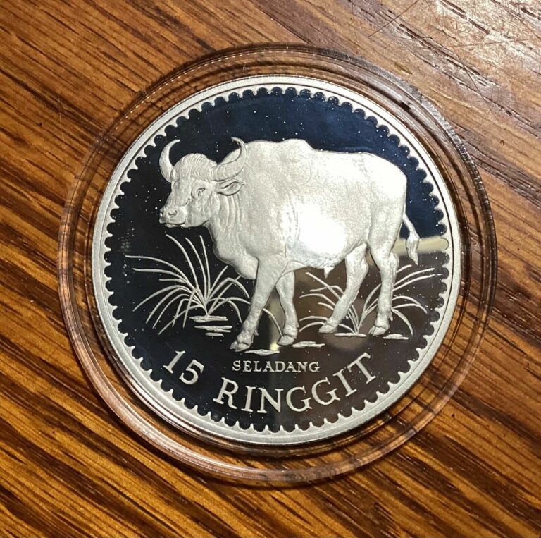 Read more about the article Malaysia 1976 Malaysian Gaur 15 Rin Silver Proof Coin (Royal mint Proof) KM# 19a