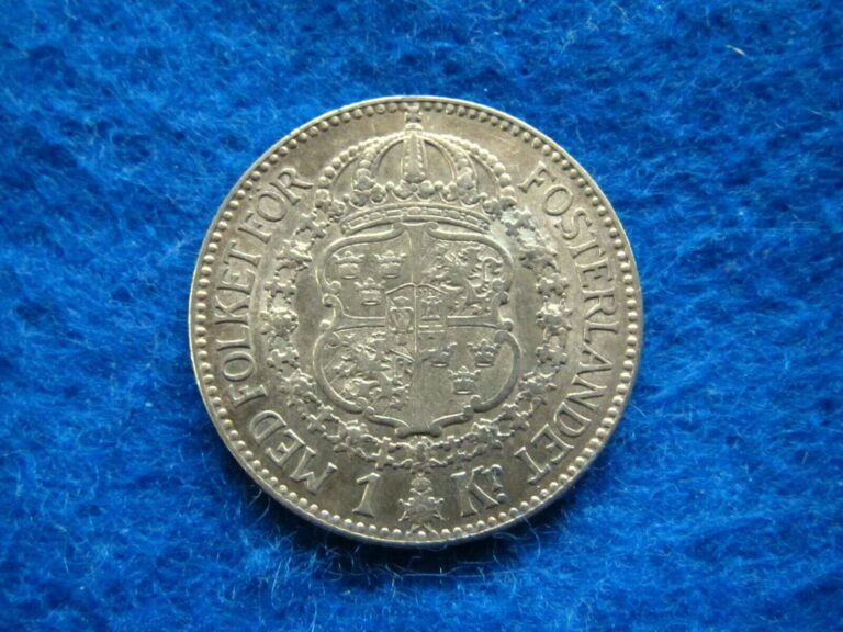 Read more about the article 1914 W Sweden Silver Krona – Lustrous Higher Grade Circulated