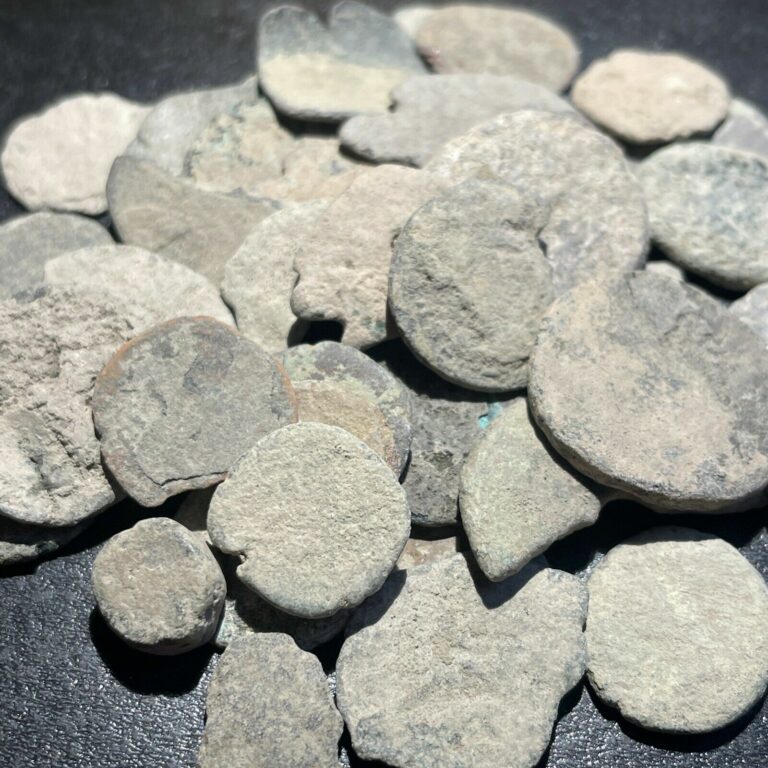 Read more about the article 1400s-1600s Spain Uncleaned Spanish Colonial Pirate Treasure Bronze Cob Coin
