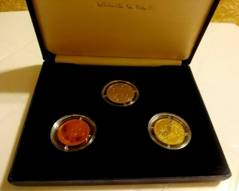 Read more about the article LEBANON ISSUED YEAR 2000 COINS SET MONNAIE DE PARIS PROOF 100  250  500 LIRAS