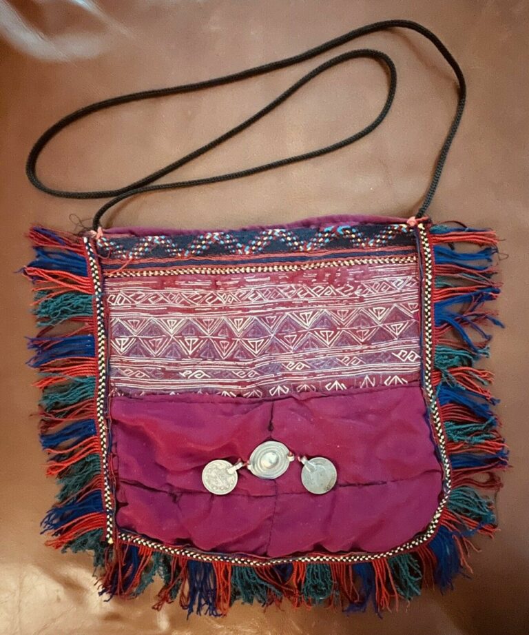 Read more about the article NEW VINTAGE TURKMEN CROSSBODY BAG COTTON COINS NOVELTY DELICATE HANDMADE ARTISAN