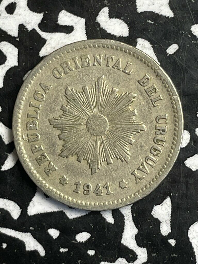 Read more about the article 1941 Uruguay 5 Centesimos Lot#X9366