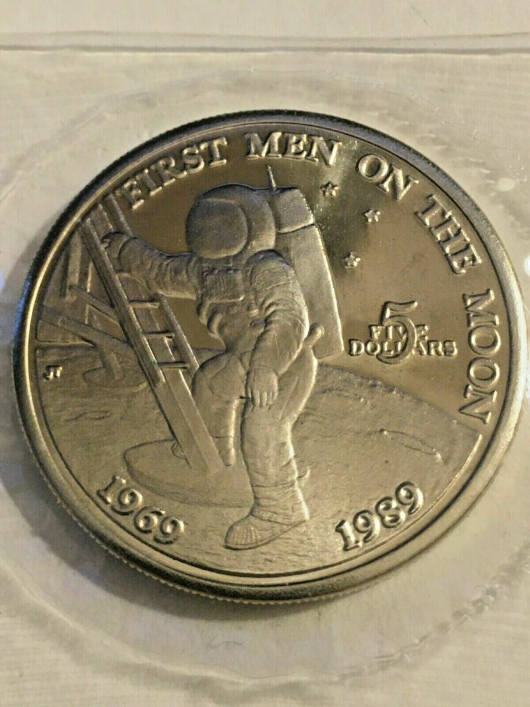 Read more about the article 1989-$5 Coin-20 Year Commemorative-First Men on Moon-Marshall Islands-Free Ship