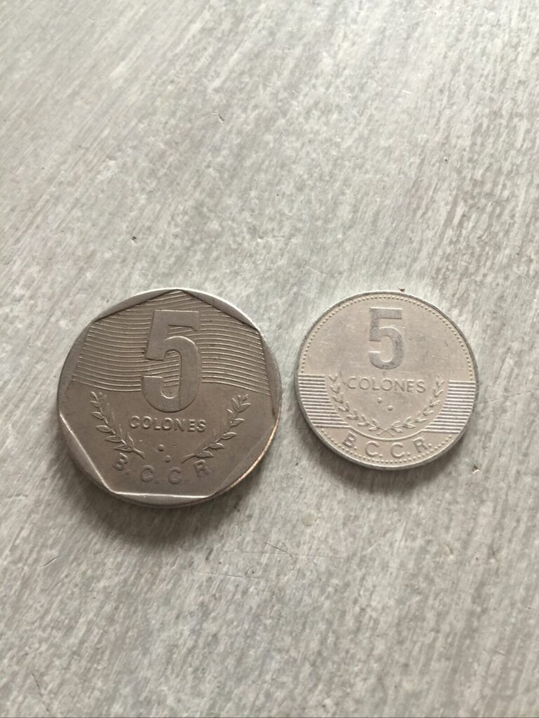 Read more about the article COSTA RICA  2008  1985 5 COLONES COINS (2)