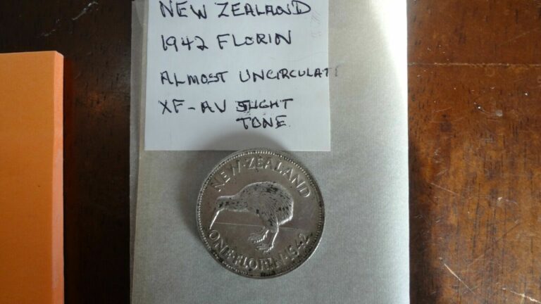 Read more about the article NEW ZEALAND 1942 FLORIN KM#10.1 AU VERY LOW MINTAGE silver.