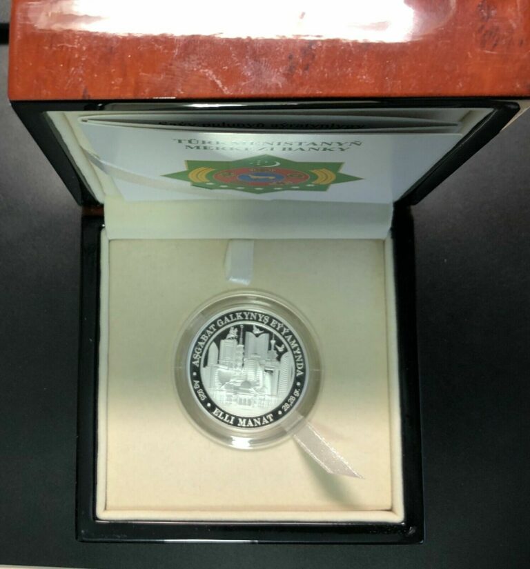 Read more about the article Turkmenistan Silver Coin 10 Manat 2011 Monument To The Constitution Circulation