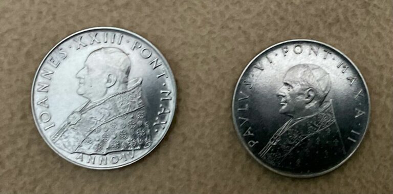 Read more about the article VATICAN CITY COINS – 1962 POPE JOHN XXIII and 1964 POPE PAUL VI 100 LIRE COINS