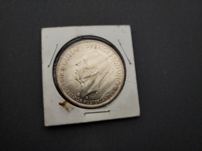 Read more about the article 1935 Sweden Silver 5 Kroner Ann Riksdag  UNC