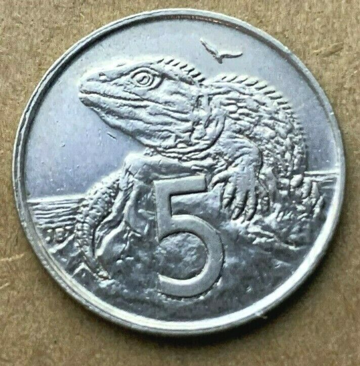 Read more about the article 1997 New Zealand 5 Cents Coin UNC   World Coin    #B1117