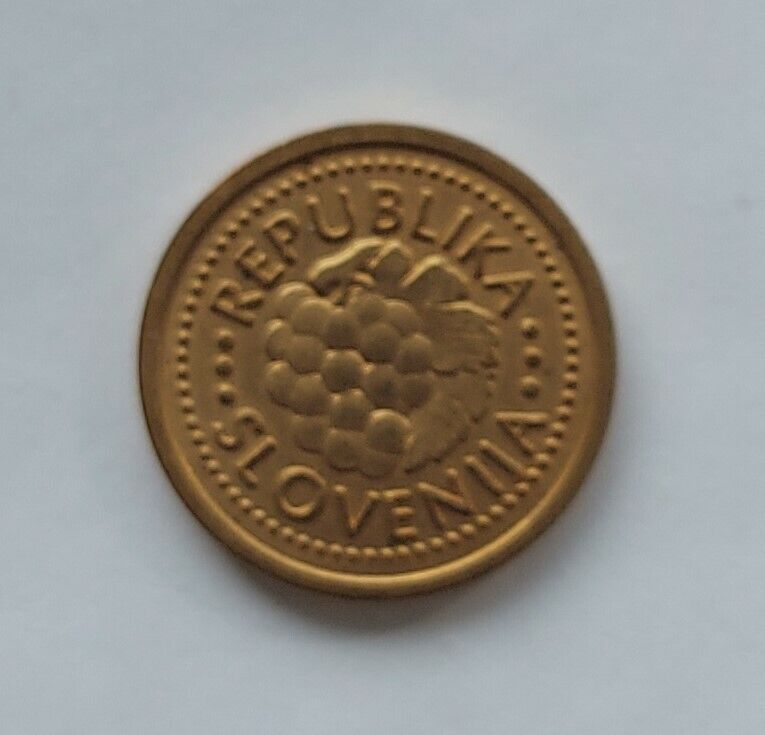Read more about the article SLOVENIA SLOWENIEN 0.02 LIPE 1992 UNC TIP 2 VERY RARE COINS BANK OF SLOVENIA