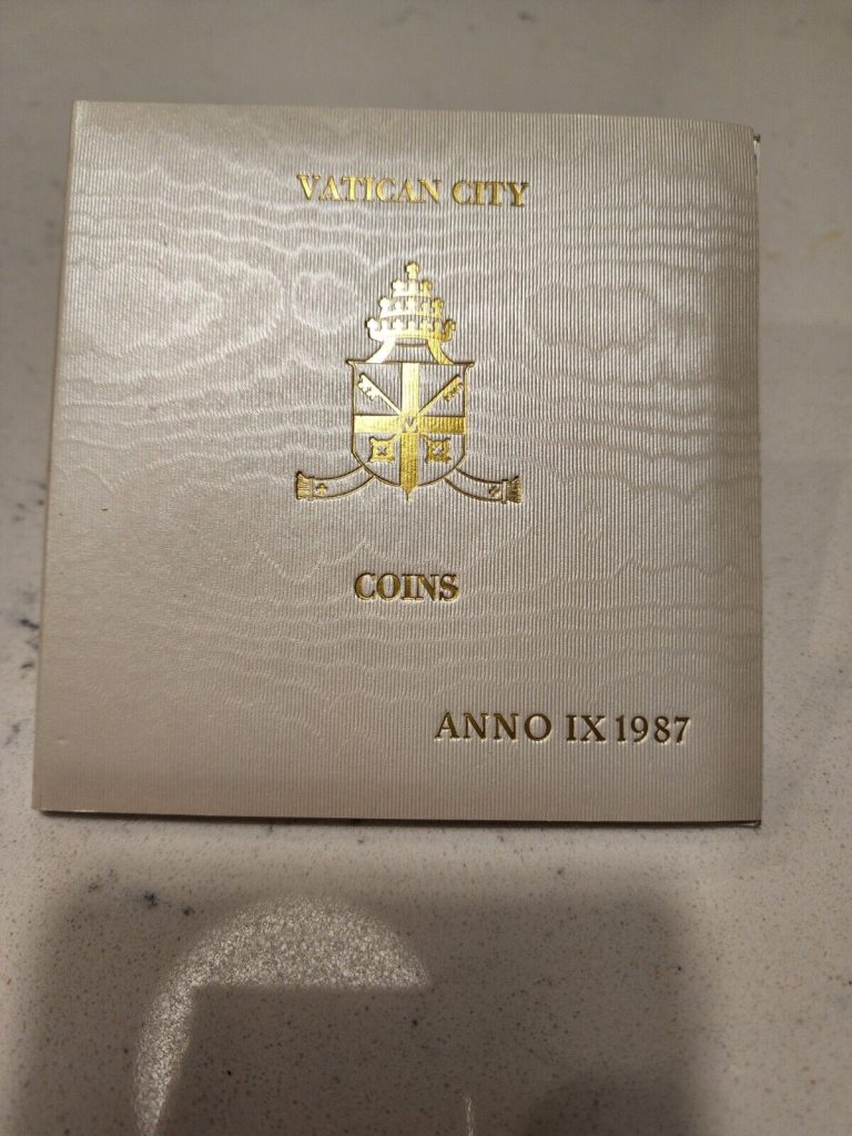 Read more about the article 1987 Vatican City Coins Pope John Paul II Mint Set in Packaging 0953